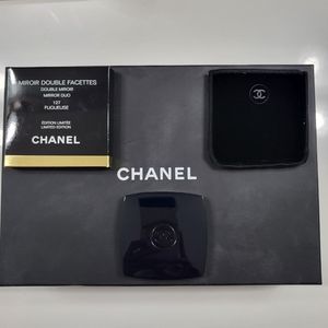 Chanel fuguesuse mirror